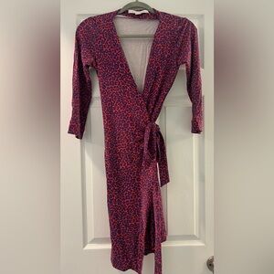Diane von Furstenberg DVF leopard print wrap dress, size 6